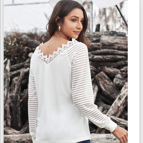 Sexy V-Neck White Top w/Opaque Striped Sleeves! - Picture 5 of 9